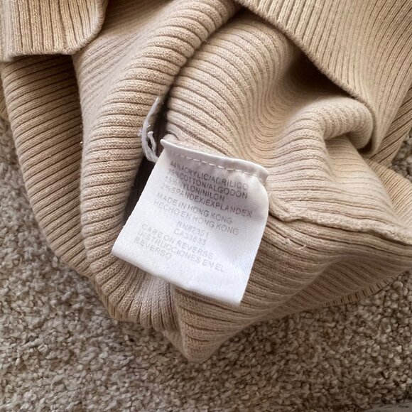 Minimalist Chic Ribbed Cream Beige Sleeveless Scoop-neck Top L - Picture 4 of 6